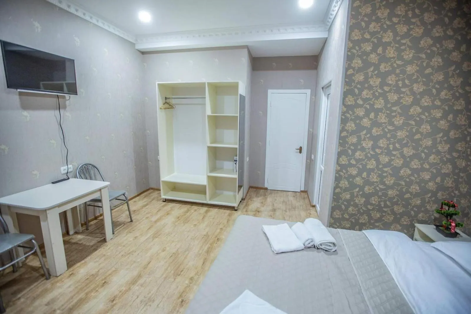酒店 Tbilisi Town酒店